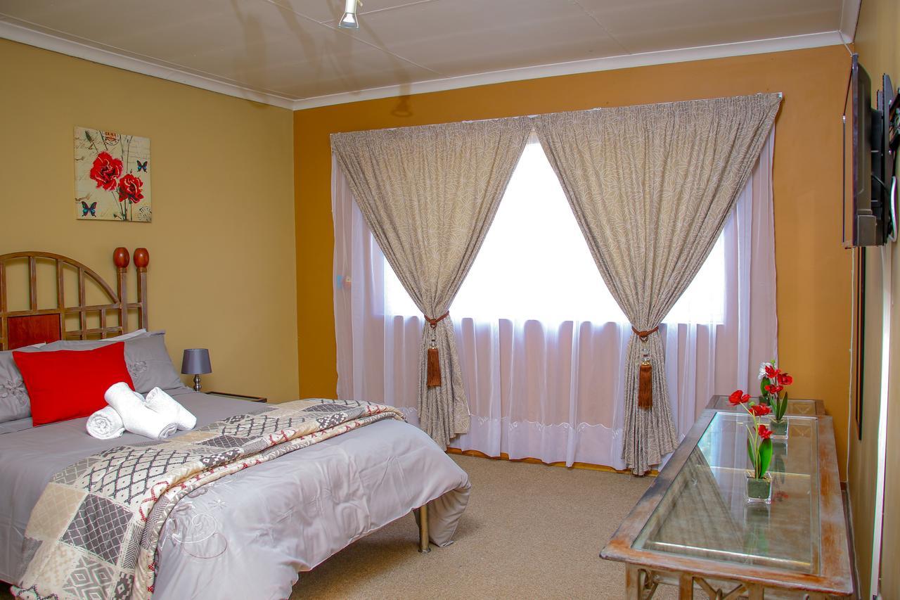 Waterfall Guesthouse Midrand Exterior foto